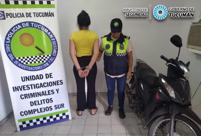 Aprehenden A Una Joven Que Circulaba En Una Moto Con Pedido De