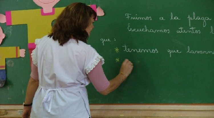 Educación habilita un proceso digital de vacantes para docentes