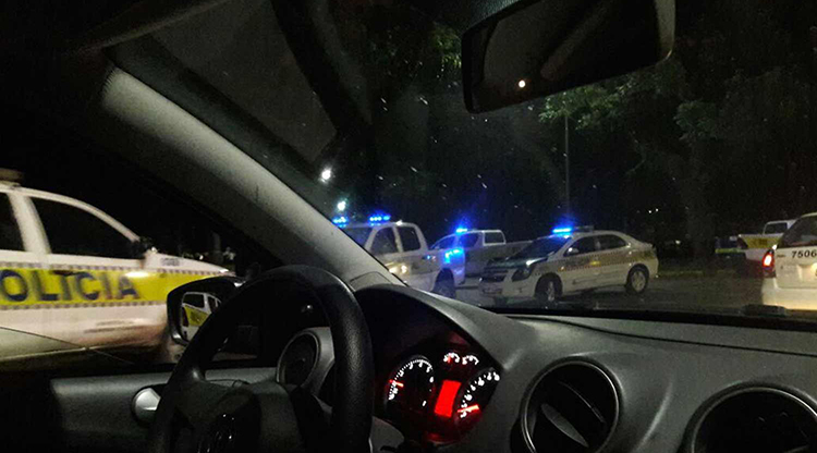 Matan a dos policías en el Parque 9 de Julio — Conmoción Matan a dos policías en el Parque 9 de Julio — Conmoción