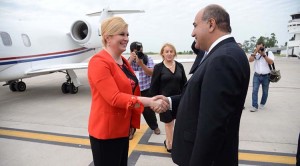 Manzur y Kolinda Grabar Kitarovich
