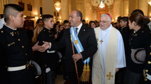 Manzur-Sanchez-tedeum-25-Mayo-LS-4