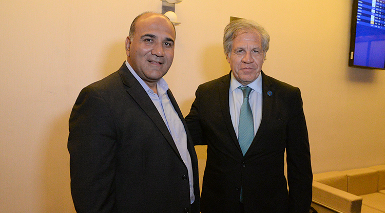 Manzur recibió a Almagro el primer titular de la OEA que visita Tucumán