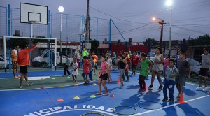 Ninos-chicos-juego-deporte-LS-3