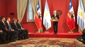 Manzur-Chile-encuentro-gobernadores1