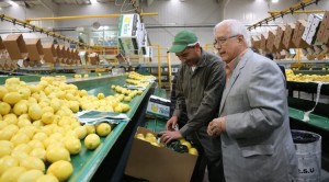 visita-embajador-prado11