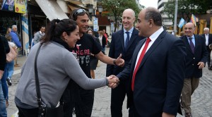 Manzur-Embajador-Gran-Bretana-turistas-LS-2