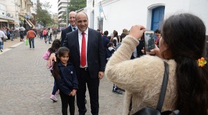 Manzur-Embajador-Gran-Bretana-vecinos-LS-6