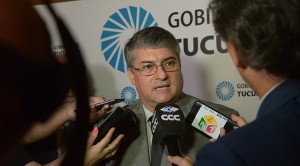 el gobernador con empresario brasileros  03