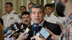 el vice gobernador con seguridad 013