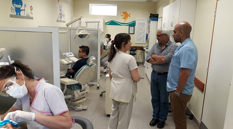El hospital Padilla, líder en cirugías de Parkinson en Argentina
