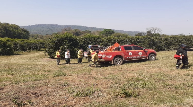 Combaten el fuego en Santa Ana, El Cadillal, Yampa y Yánima