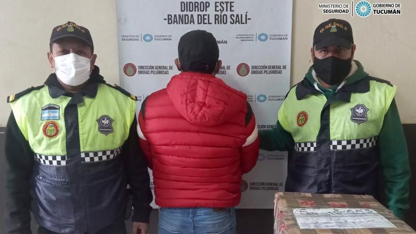 Cayó Fafa Presunto Líder De Una Banda Dedicada Al Narcomenudeo Comunicación Tucumán 9040