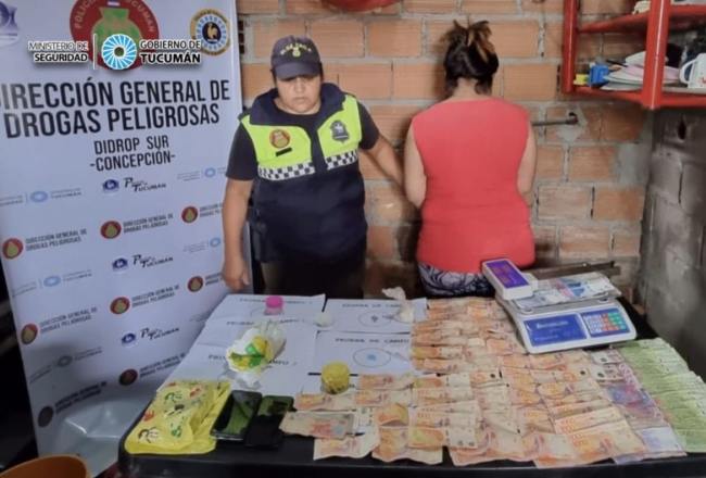 Incautan Cocaína Y Aprehenden A Una Mujer Comunicación Tucumán 3853