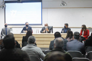 Manzur en teleconferencia en Ciidept-15