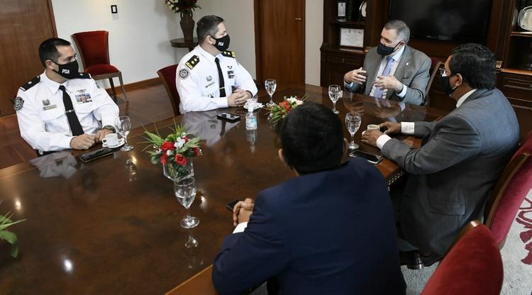 Jaldo recibió a la Policía de Seguridad Aeroportuaria